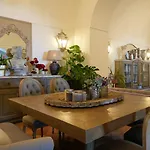 Villa Rentals- Kalisa *