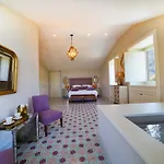 Rentals- Kalisa Villa Sorrento