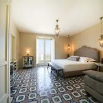 Rentals- Kalisa Villa Sorrento