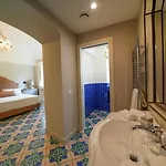 Rentals- Kalisa Villa Sorrento