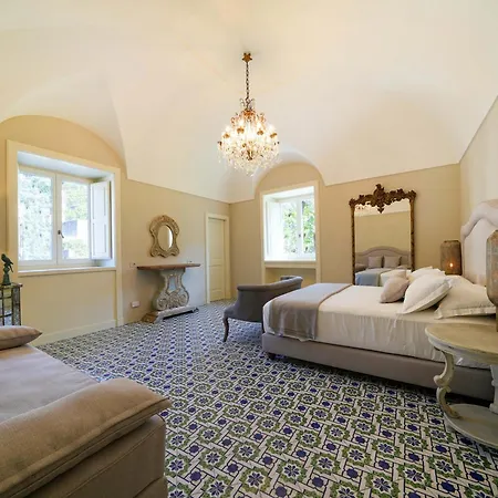 Villa Rentals- Kalisa *