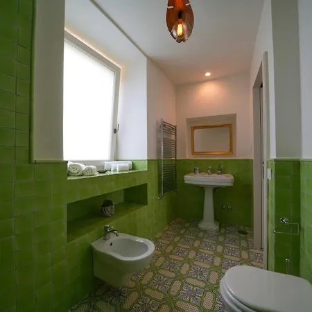 Vila Rentals- Kalisa *